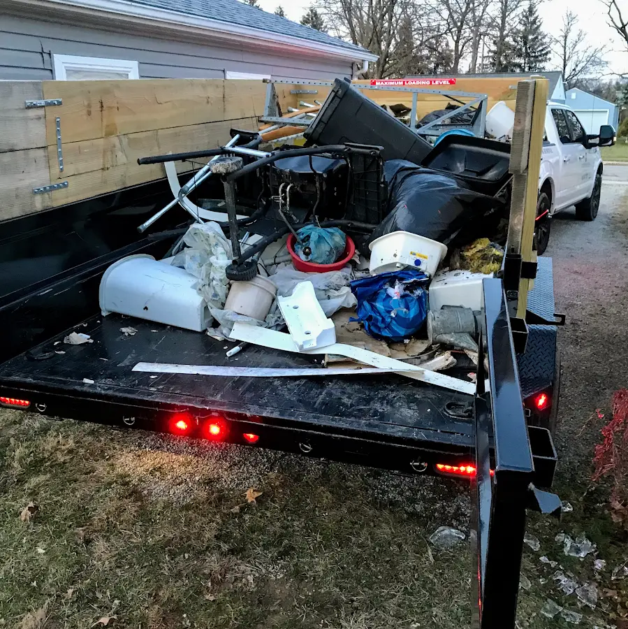 Roll-off dumpster delivered to a residential driveway in Halfway